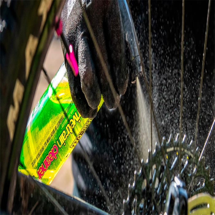 carnivalbikes-chile-Limpiador-de-transmision-Muc-off-500-ml-Con-gatillo-MUC-OFF-Bio-Drivetrain-Cleaner-venta-tienda-envio-a-todo-el-pais-1